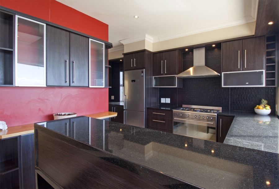 To Let 3 Bedroom Property for Rent in Cairnside Western Cape